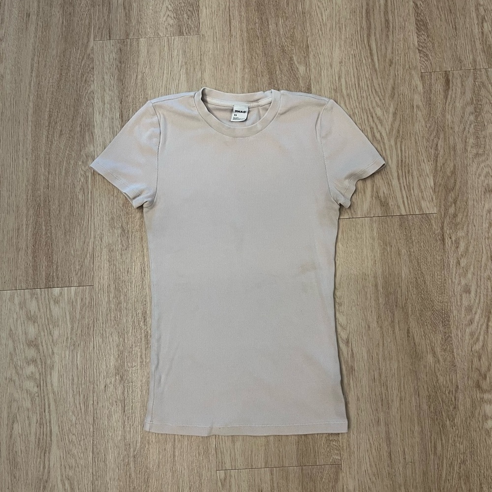 aritzia shirt
